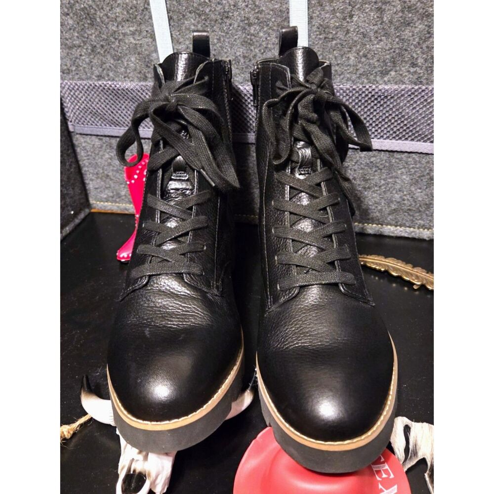 NWOT - Vionic Lani Combat Boots - Size 9 - Picture 3 of 10